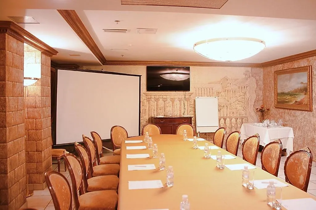 Optima Collection Podil Plaza Hotel Kyiv