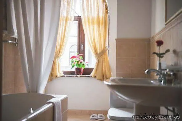 Optima Collection Podil Plaza Hotel Kyiv 4*,