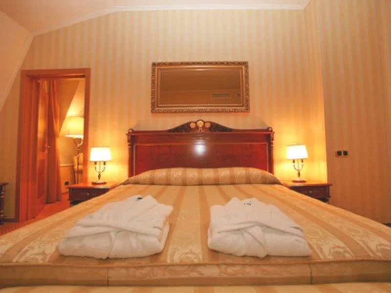 ****  Hotel Optima Collection Podil Plaza Kiev Ucrania